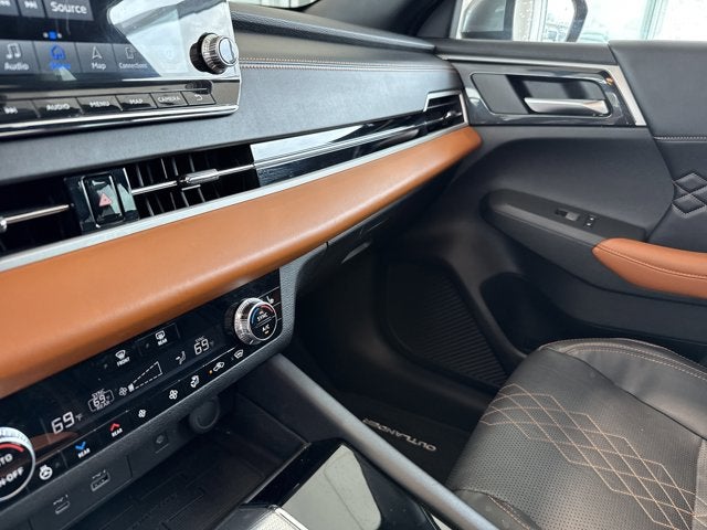 2022 Mitsubishi Outlander SEL Launch Edition