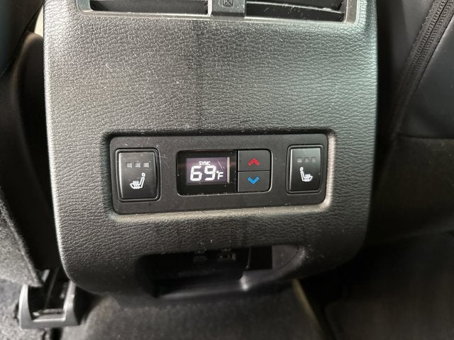 2022 Mitsubishi Outlander SEL Launch Edition