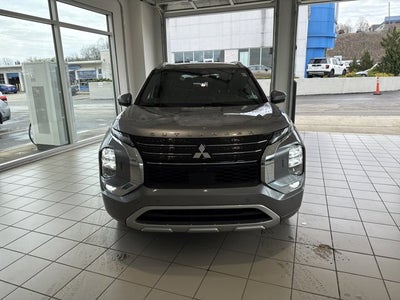 2022 Mitsubishi Outlander SEL Launch Edition