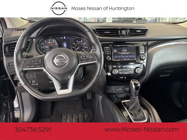 2022 Nissan Rogue Sport SL