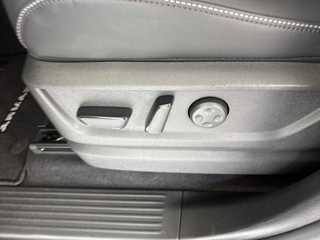 2025 Nissan Armada Platinum