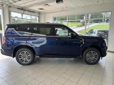 2025 Nissan Armada Platinum