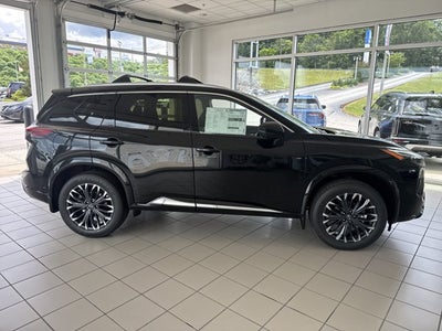 2025 Nissan Rogue Platinum