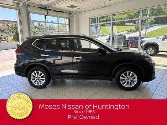 2019 Nissan Rogue SV in Huntington, WV - Moses Nissan of Huntington